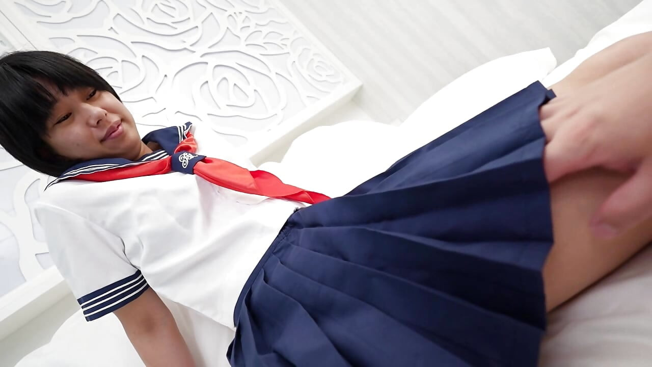 Hitomi Tamura The Amateur Woman in Uniform Who Eagerly Provides Intimate Service Vol 3
