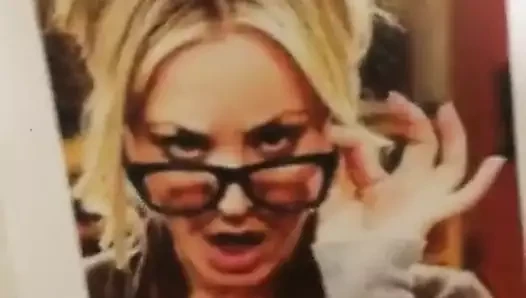 Kaley Cuoco 2