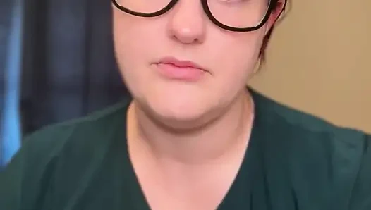 The Counselors Shrinking Ray: Fantasi Dominasi Raksasa Bella Blast