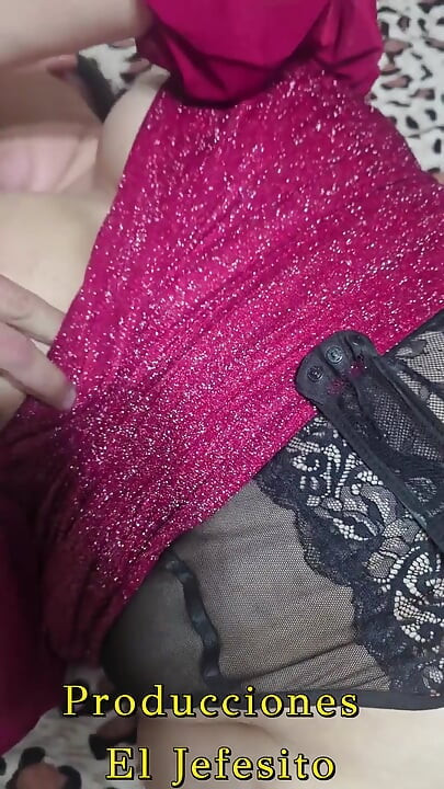 Mi Chaparrito me trouxe seu amigo para me dar sexo duro