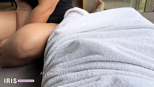 Latino-stiefbrüder filmen sich selbst beim sex, wenn sie allein zu hause sind - Iris Rodriguez & Danner Mendez
