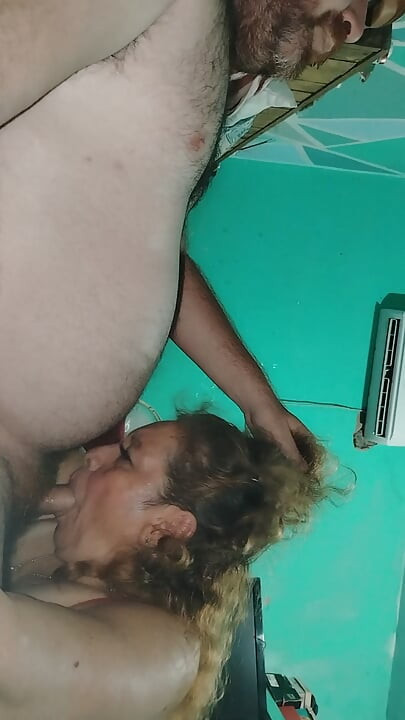 Hot stepmom wants me to fuck her and suck her