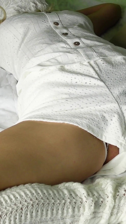 Fisting hiver, squirting dans des chaussettes en laine, MILF polonaise, orgasmes amateur réels
