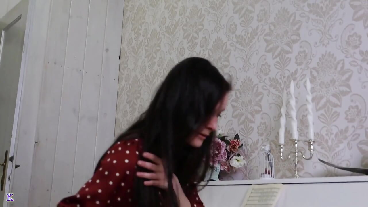Piano Pedal Pumping in Sheer Nylons - Footplay, Heels and Slow Teasing