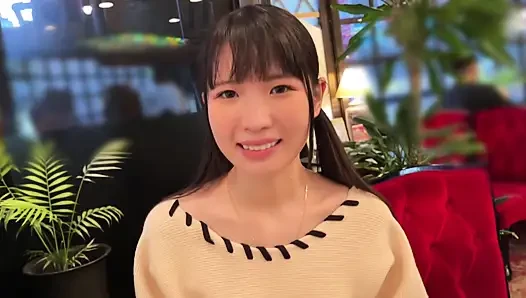 A118F03 A natural, innocent, small-animal-type girl with a lingering innocence! Meeting at a café and moving to a love hotel, starting with a toast and a sneaky filming sex scene!
