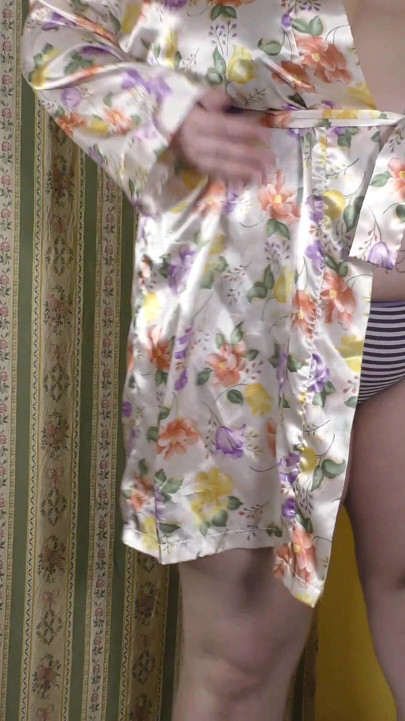 Before and after just one cuckold session with real creampie...oops! - Milky Mari | Clip 1