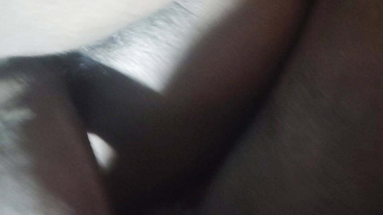 VID 20261012 001700.mp4 maine apne mausi ko choda jab mera mausa ghar par nahin tha