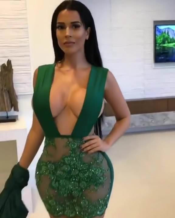 Amazing Latina Model
