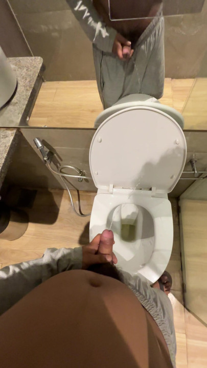 Young boy jerk off  msg me
