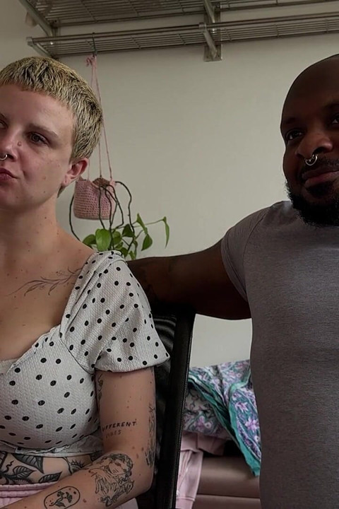 Urmărind filmele noastre porno, partea 2 - Lola Milk X Axel Reigns