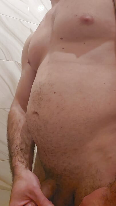 Jerking off with pulsating cumshot