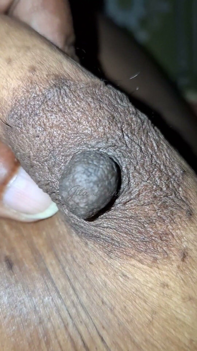 Videos of playing with the genitals of Indian women | Clip 2