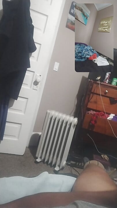 Moja žena Holly Hotwife dobila pažnju kao kurva za spermu i konačno pristala na moj sos od testenina deo 1