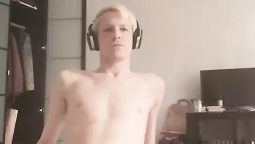 Twink olduğunu her zaman aç için raw horoz