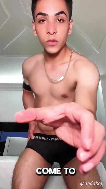 Załóż maskę i usiądź na mojej twarzy