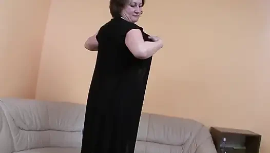 Sloppy Deepthroat on Throbbing BBC - Drooling MILF Addicted