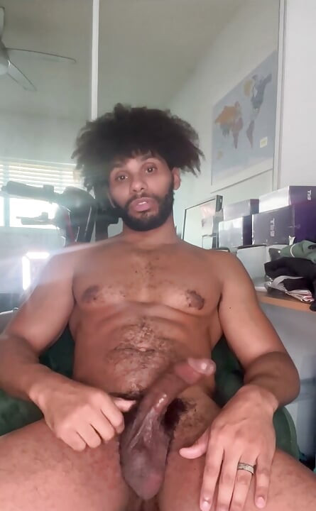 Office Stroke: Man in Suit Masturbation
