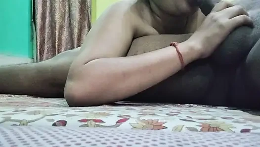 Angel ko hotel main le ja kar chusa diye land