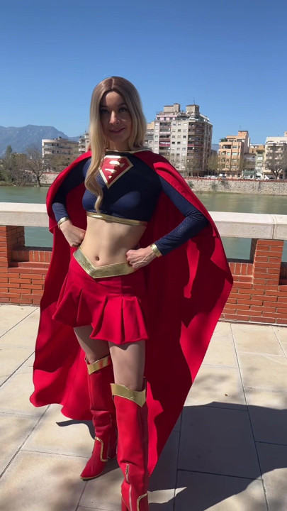 quando seu super-herói favorito aparece