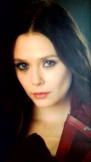 Homenagem a Elizabeth Olsen - i