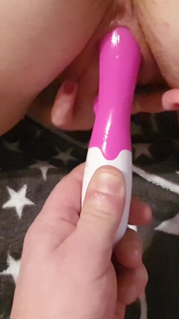 Kultni trenutak iz "Jadeine rupe razmažene su zečjim vibratorom i prstima (1)"