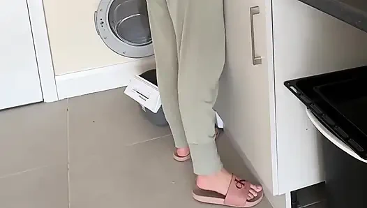 Geschirr Gegen Blase Voll... Ich Habe Die Kontrolle Verloren Und Pissen in Hose