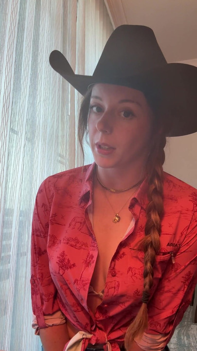 Sexy Cowgirl Gives You a JOI