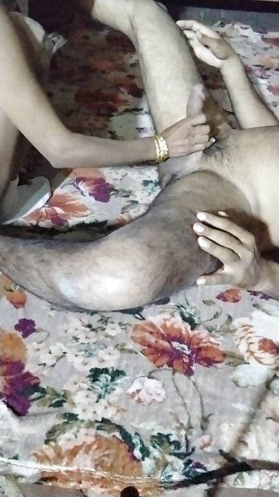 Stepsister Saba Gaashti first time enjoy