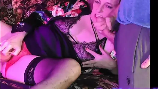 Сексуальный черный нейлон, красные лечит, игра с игрушкой, окончание камшотом!