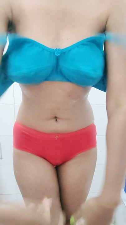 Indian horny desi bhabhi showering in bathroom - Sexybitch16