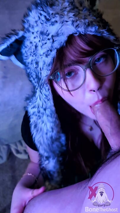 18 Cute Nerdy PAWG Is Horny Doggystyle and a Facial