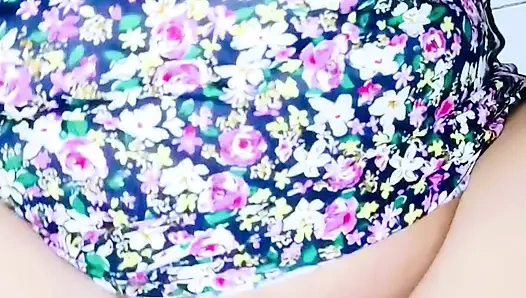 Boking Woman on the MeChat Application