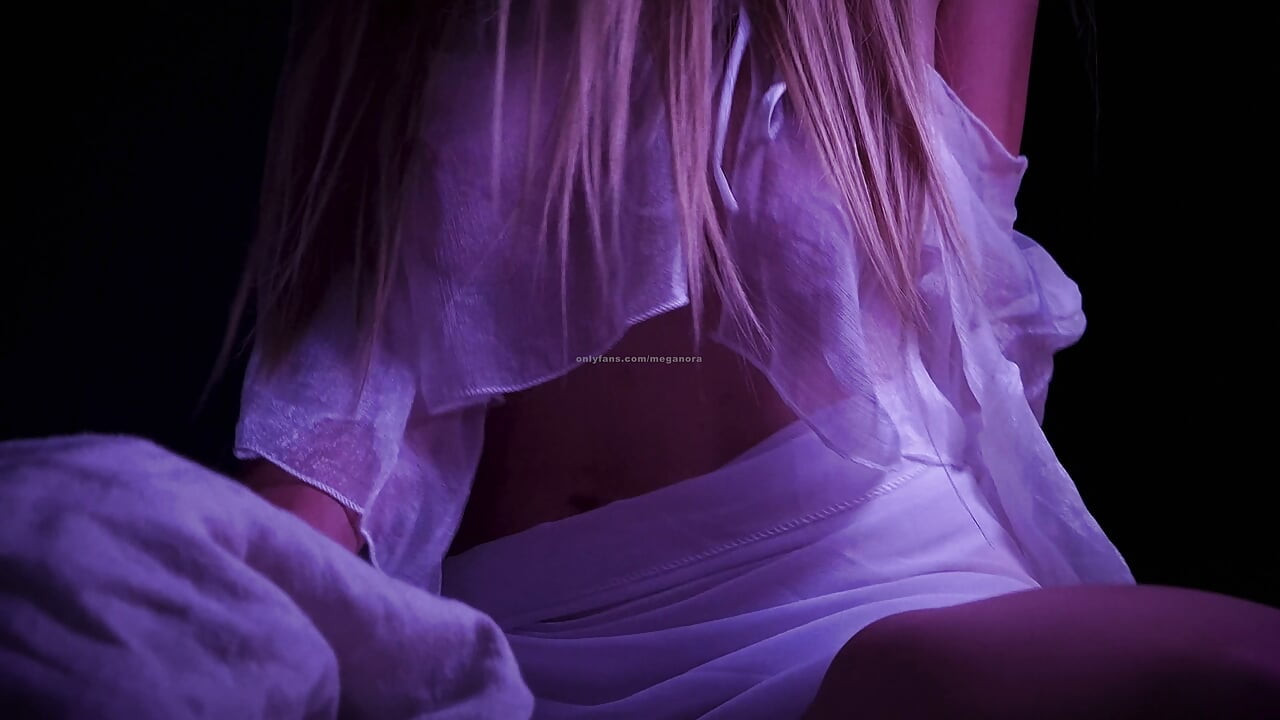 Dry humping the blanket until I cum!