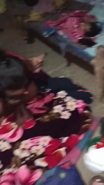 Jija ne  sali ko pela   room' ke andar | Clip 1