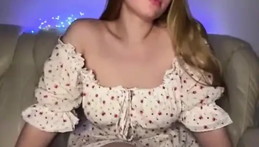 Jucielussie Fingering tight pussy in sexy dress