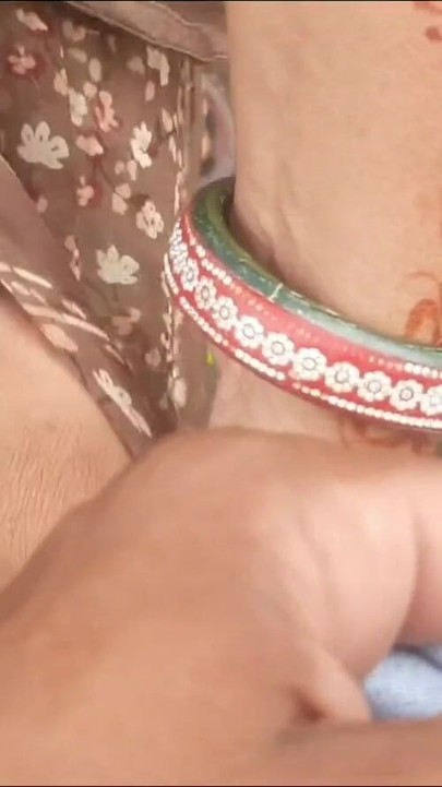 Unforgettable moment from "Open field jungle mein devar bhabhi ki rasleela mota land bhabhi ke mouth me dekh chuswa kar"
