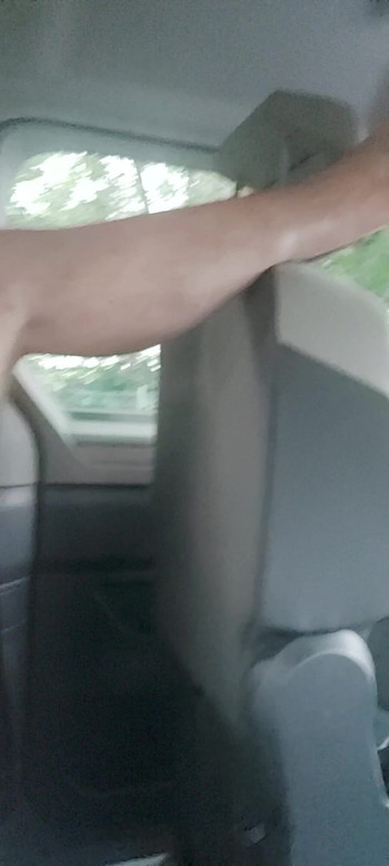 Moorning mastrubation in car