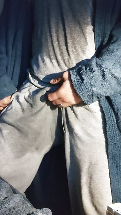 Vớ bẩn thỉu, đi tiểu và dirtyjunkbro. Búa!!!