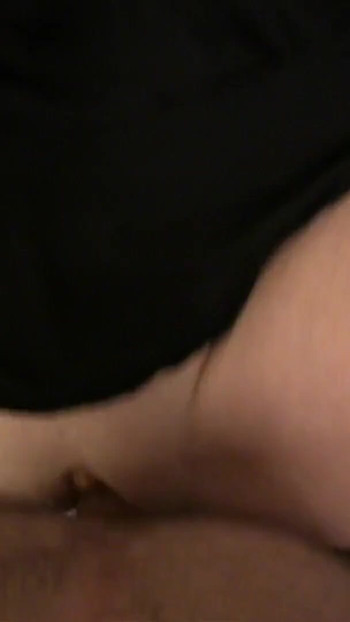 Ikonikus pillanat a "Fuck Her in All 3 Holes, Cum Anywhere You Want" című filmből