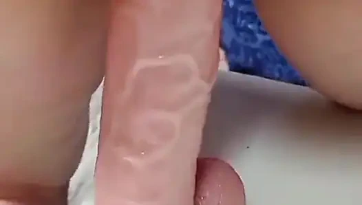 Beberapa saat ketika aku bercinta dengan keras