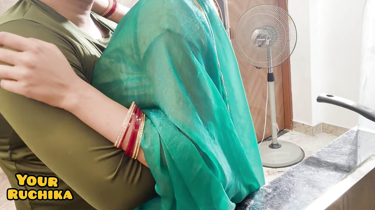 Ruchika Bhabhi Ki Chuchiya Kamal Ki Hain...