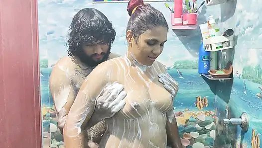 Bath romance with hand job and lip lock
