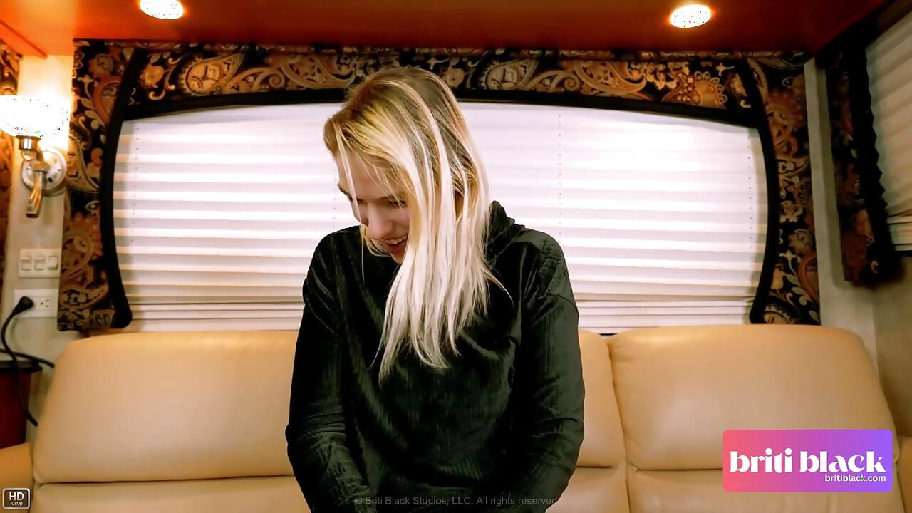 Entrevista de casting de Briti Black (video completo oficial)