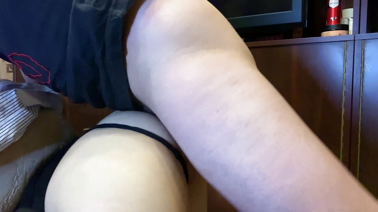 The stepmother got stuck under the sofa and the stepson took advantage of it