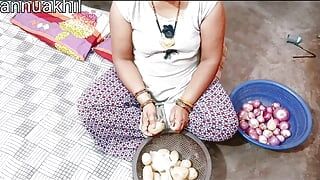 Indisches desi-zimmermädchen arschfick klares hindivioce
