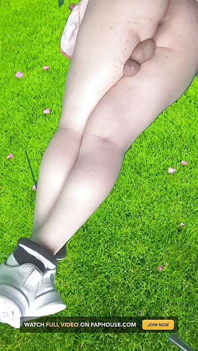 Culo de rubia femboy dulce jugoso culo suave de muslos de piruleta mariquita
