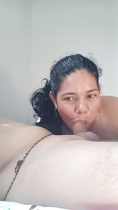 Минет от глубокой глотки моей подруги