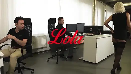 Keinginan mesum yang luar biasa - (film lengkap)