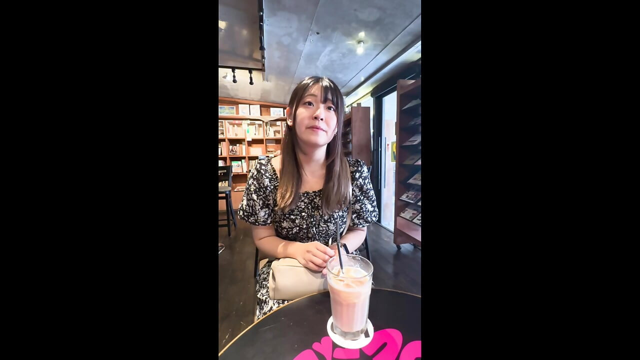 Part 1 "I want to be with my affair partner" I want to take away my boss from my wife (28) Big office lady is very satisfied with orgasm after a long time!