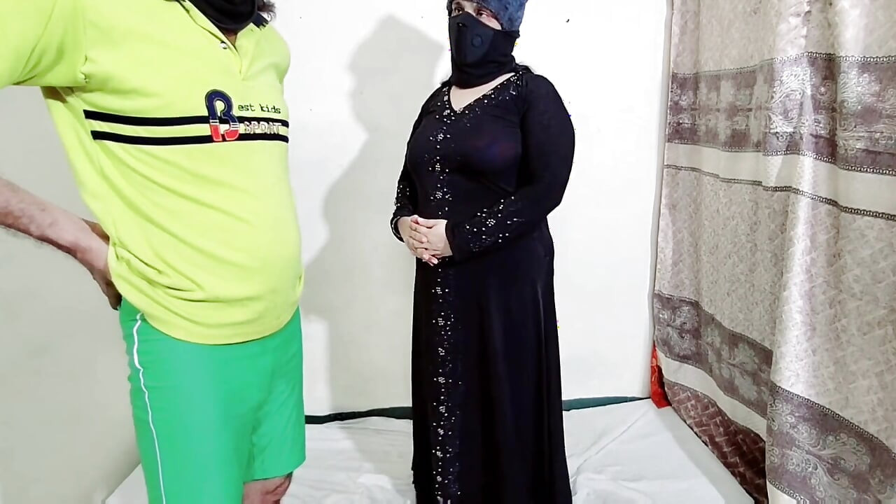 Cikgu Kolej Berkongkek Dubur Dengan Hotwife Muslim